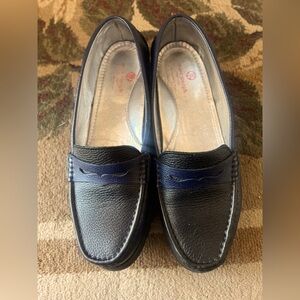 Size 9 Marc Joseph Loafers